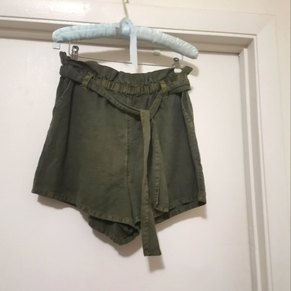 O’Neill  Shorts NWOT